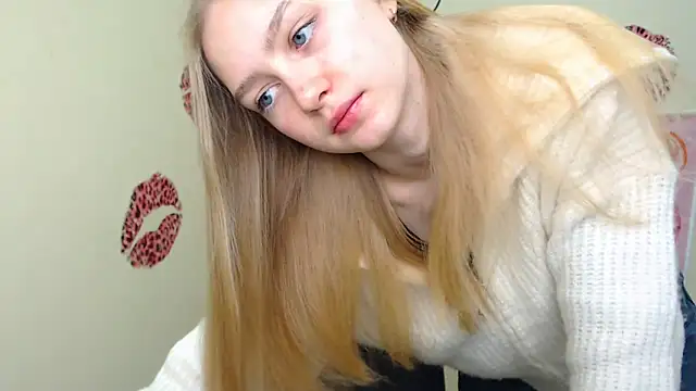 MademoiselleCl online show from December 18, 2024, 5:26 am