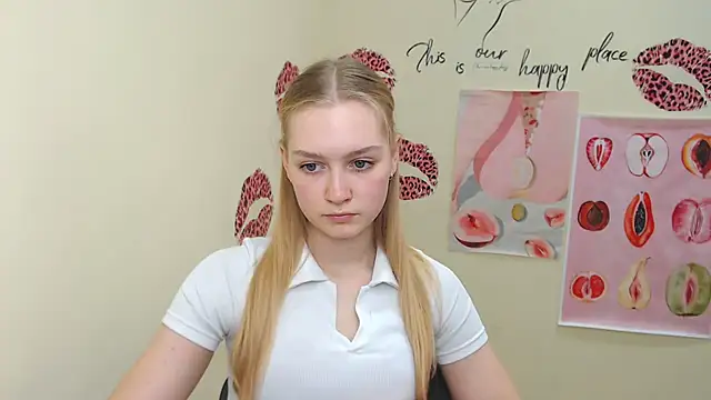 MademoiselleCl online show from February 27, 2025, 10:37 am