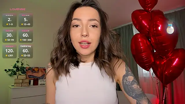 Snapshot of Oh_My_Dianee chatting on February 12, 2025, 12:33 pm Oh My Dianee online show from February 12, 2025, 12:33 pm