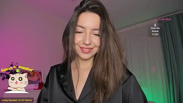Snapshot of Oh_My_Dianee chatting on March 6, 2025, 7:25 am Oh My Dianee online show from March 6, 2025, 7:25 am
