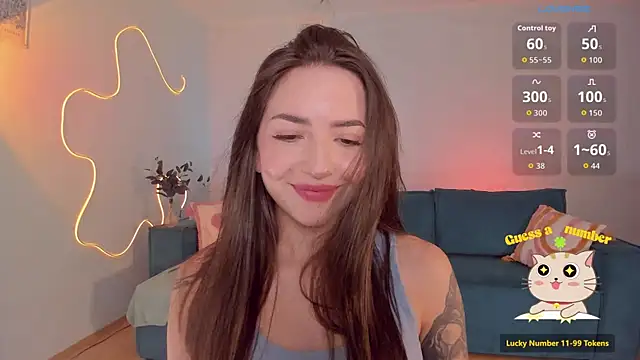 Oh My Dianee online show from August 3, 2026, 7:18 am