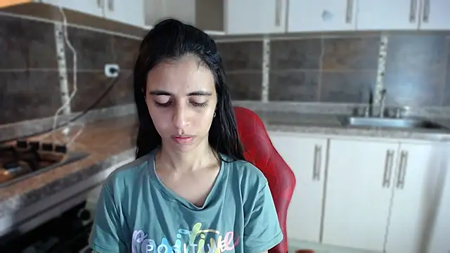 anna alvarez online show from November 13, 2025, 11:31 am