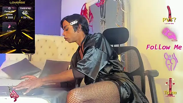 Snapshot of corwindallas24cm chatting on March 18, 2025, 2:26 pm corwindallas24cm online show from March 18, 2025, 2:26 pm