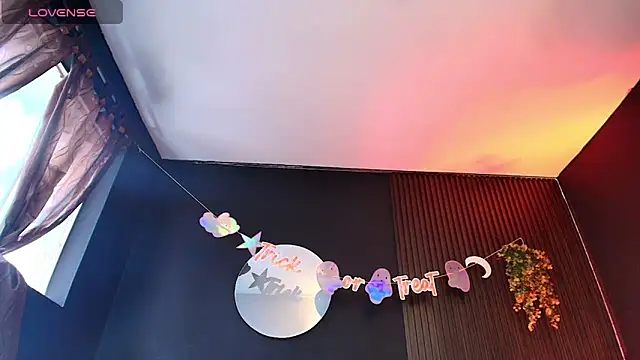 Snapshot of Aaron_Jassell1 chatting on October 28, 2025, 2:53 pm Aaron Jassell1 online show from October 28, 2025, 2:53 pm