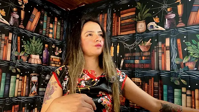 Snapshot of julietta___jackson chatting on February 6, 2026, 9:18 pm julietta jackson online show from February 6, 2026, 9:18 pm