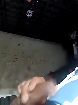 Snapshot of rayhot69 chatting on March 7, 2025, 4:11 pm rayhot69 online show from March 7, 2025, 4:11 pm