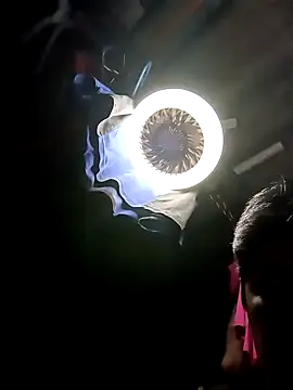 Snapshot of rayhot69 chatting on March 9, 2025, 12:53 pm rayhot69 online show from March 9, 2025, 12:53 pm