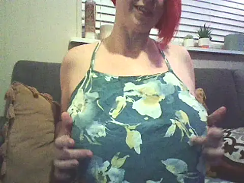 Snapshot of Big-Tits-McGee chatting on December 11, 2024, 5:00 am Big-Tits-McGee online show from December 11, 2024, 5:00 am
