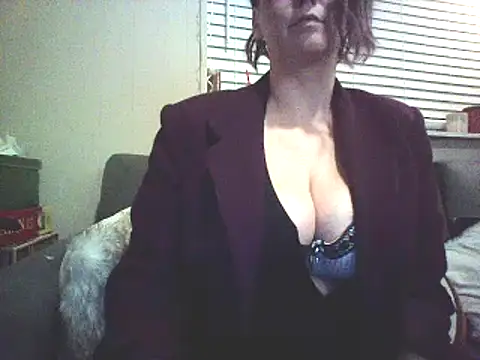 Snapshot of Big-Tits-McGee chatting on February 16, 2025, 4:31 am Big-Tits-McGee online show from February 16, 2025, 4:31 am