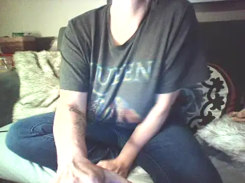 Snapshot of Big-Tits-McGee chatting on March 3, 2025, 11:35 pm Big-Tits-McGee online show from March 3, 2025, 11:35 pm