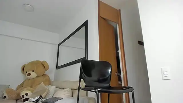 smit hot sr online show from January 18, 2026, 5:44 am