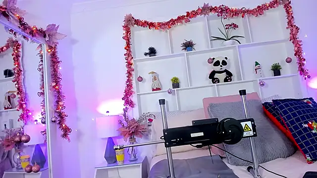 Jenifer Diaz online show from December 5, 2024, 2:55 pm