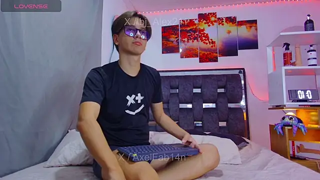 Alex and Fabian online show from June 5, 2026, 8:47 pm