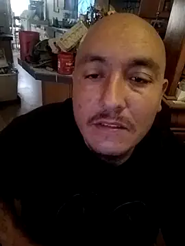 wilsons12 online show from November 5, 2025, 5:24 pm