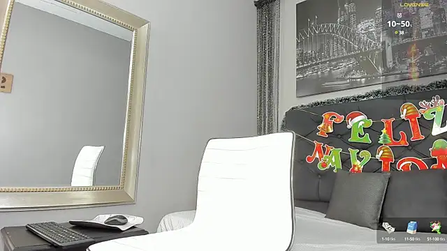 Hotkoljeixxx online show from December 30, 2024, 7:32 pm