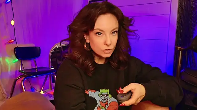 Snapshot of Evagirl88 chatting on December 24, 2024, 5:05 am Evagirl88 online show from December 24, 2024, 5:05 am