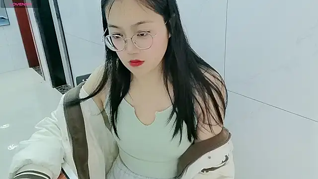 Snapshot of luoxuwen chatting on March 7, 2025, 6:57 am luoxuwen online show from March 7, 2025, 6:57 am