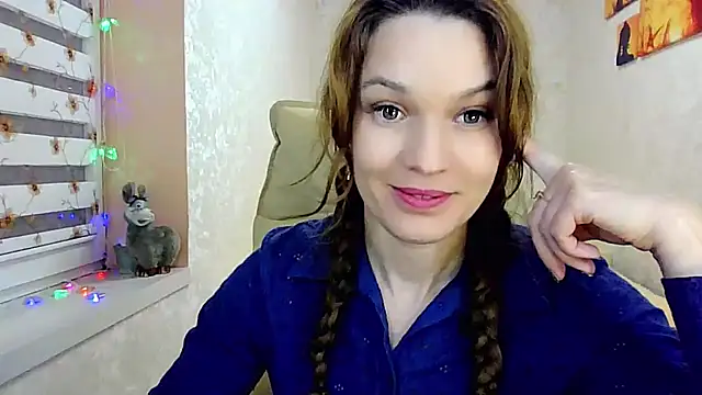 impossibleluna online show from February 19, 2025, 5:16 pm