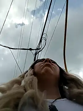 madelaine- online show from October 30, 2025, 6:41 pm