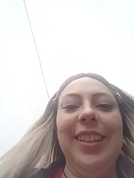 madelaine- online show from November 5, 2025, 7:36 pm