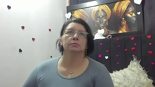 Evaaross 2345 online show from March 22, 2026, 3:04 pm