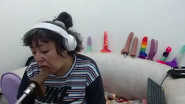 Drool Sucker online show from March 1, 2026, 12:18 pm