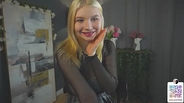 Snapshot of DaisyElmers chatting on February 22, 2025, 2:39 am DaisyElmers online show from February 22, 2025, 2:39 am