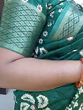 PayalSharmahot143 online show from June 1, 2026, 1:02 pm