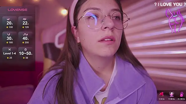 Snapshot of milly_kenner chatting on February 26, 2026, 7:35 pm milly kenner online show from February 26, 2026, 7:35 pm