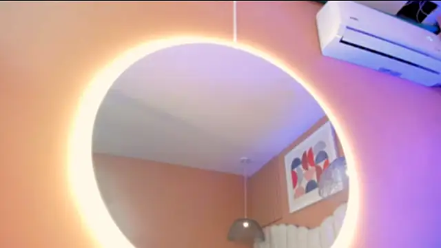 Snapshot of zia_cooper chatting on October 7, 2025, 7:22 pm zia cooper online show from October 7, 2025, 7:22 pm