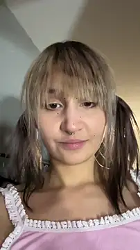Snapshot of bigbabykiki chatting on May 17, 2026, 6:26 pm bigbabykiki online show from May 17, 2026, 6:26 pm