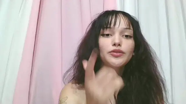 faelitababy online show from January 5, 2026, 11:30 pm