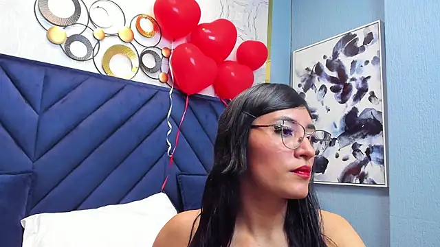 Snapshot of SophieBaker__ chatting on February 20, 2025, 2:07 am SophieBaker online show from February 20, 2025, 2:07 am