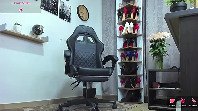 Snapshot of SophieBaker__ chatting on March 7, 2026, 1:35 am SophieBaker online show from March 7, 2026, 1:35 am