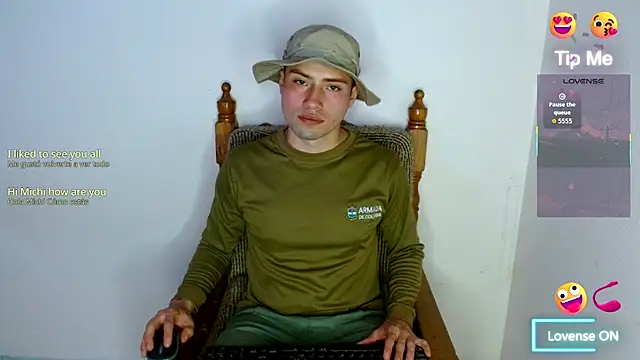 nolanjay  online show from October 7, 2025, 9:23 pm