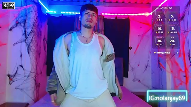 nolanjay  online show from October 17, 2025, 4:26 am