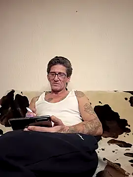 Zgodanilep online show from November 21, 2025, 11:25 pm