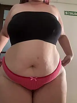 Snapshot of Popinasq chatting on January 14, 2026, 3:39 pm Popinasq online show from January 14, 2026, 3:39 pm