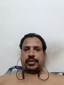 Snapshot of Raj1043 chatting on January 24, 2025, 10:32 am Raj1043 online show from January 24, 2025, 10:32 am