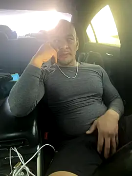 EatMyCake831 online show from November 27, 2025, 4:09 pm