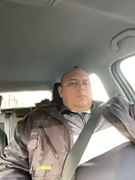 Snapshot of BigromeoXX chatting on November 21, 2025, 11:53 am BigromeoXX online show from November 21, 2025, 11:53 am