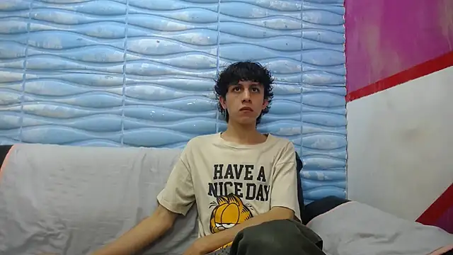 Snapshot of Felipe_Browns chatting on February 3, 2025, 12:25 pm Felipe Browns online show from February 3, 2025, 12:25 pm