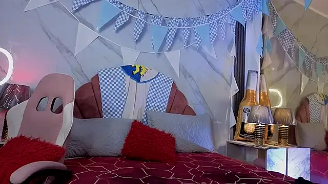 Layla Cullen online show from October 1, 2025, 7:31 pm