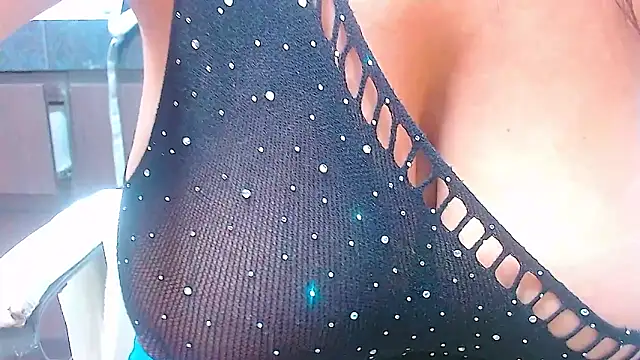 Snapshot of sexy_lady_0 chatting on December 12, 2024, 12:48 am sexy lady 0 online show from December 12, 2024, 12:48 am