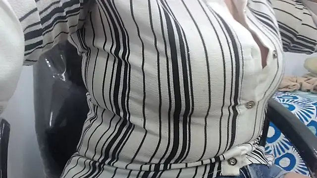 Snapshot of sexy_lady_0 chatting on March 4, 2025, 8:05 pm sexy lady 0 online show from March 4, 2025, 8:05 pm