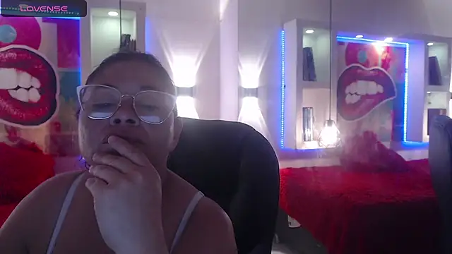 sexy lady 0 online show from November 10, 2025, 8:41 pm