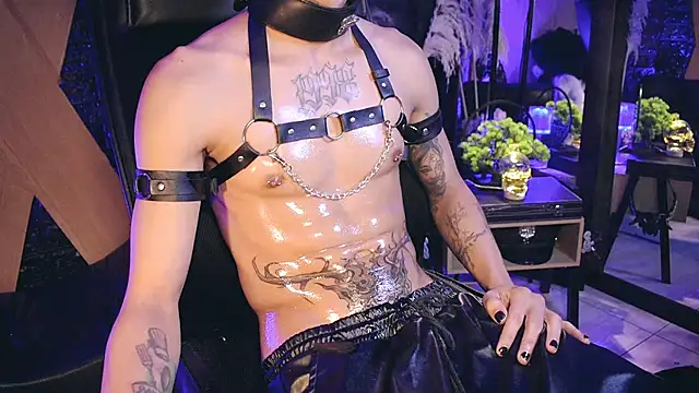 DemonKush-- online show from October 1, 2025, 12:38 am