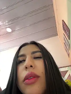 Snapshot of sweety_mariann1 chatting on June 1, 2026, 11:06 pm sweety mariann1 online show from June 1, 2026, 11:06 pm