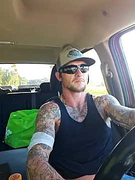 Snapshot of jtw14 chatting on October 21, 2025, 9:04 pm jtw14 online show from October 21, 2025, 9:04 pm