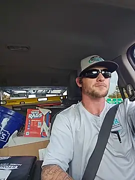 Snapshot of jtw14 chatting on November 25, 2025, 12:49 pm jtw14 online show from November 25, 2025, 12:49 pm